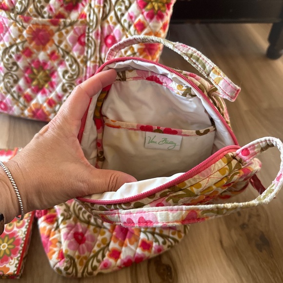 Vera Bradley set - Picture 2 of 7
